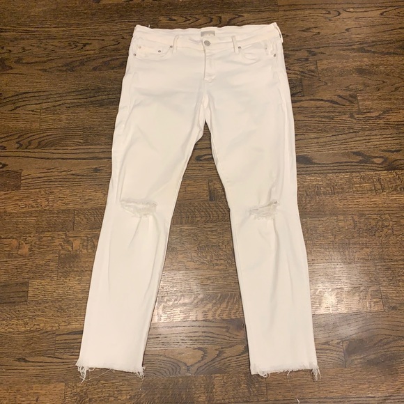 MOTHER Denim - White Distressed Mother Jeans Size 29